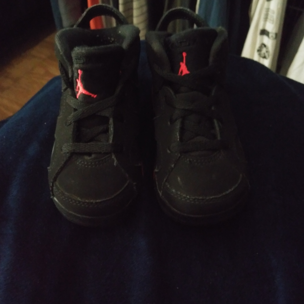 Size 7 kids Nike Jordans